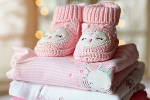 prezent na baby shower diy